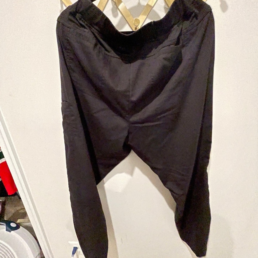 Black Grey’s Anatomy Scrub Pants